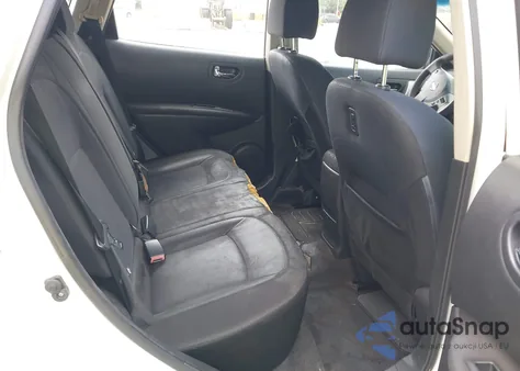 2015 Nissan Rogue Select S из США, поврежденный, VIN JN8AS5MT1FW153805